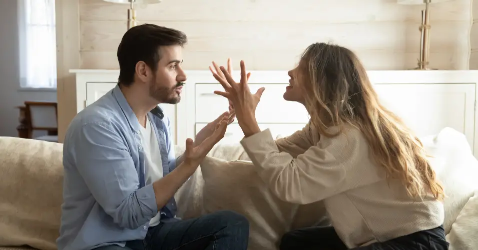 7 Effective Ways to Emotionally Hurt a Narcissistic Man