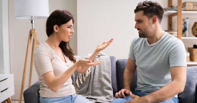 9 Obvious Signs He Cheated But Won't Admit It