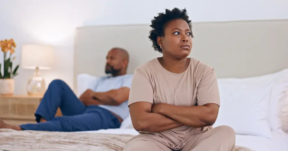 7 Best Ways to React When He Gives You the Silent Treatment