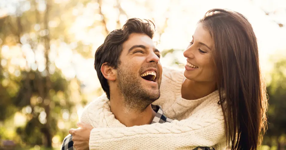 These 8 Things Make Men Fall in Love and Commit