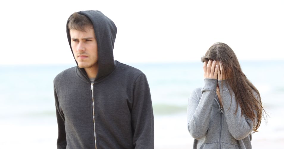 9 Reasons Guys Leave Suddenly