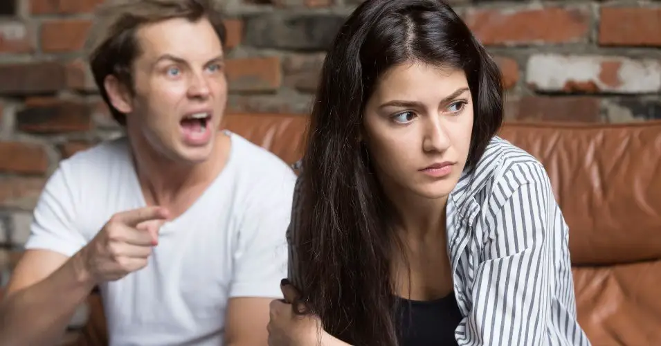 8 Signs You Are Not Respected in Your Relationship