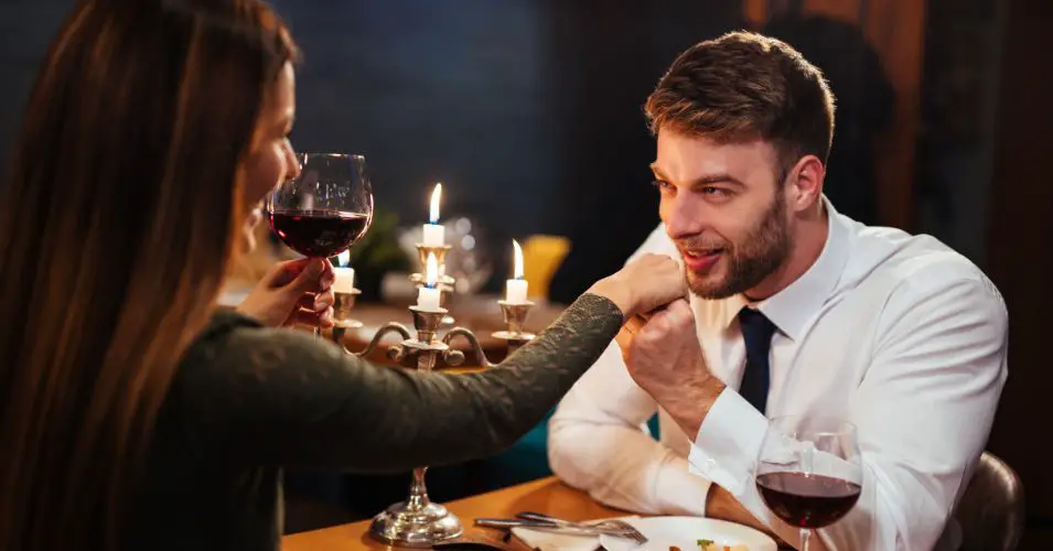 11 Ways to Ask a Guy to Be Your Boyfriend