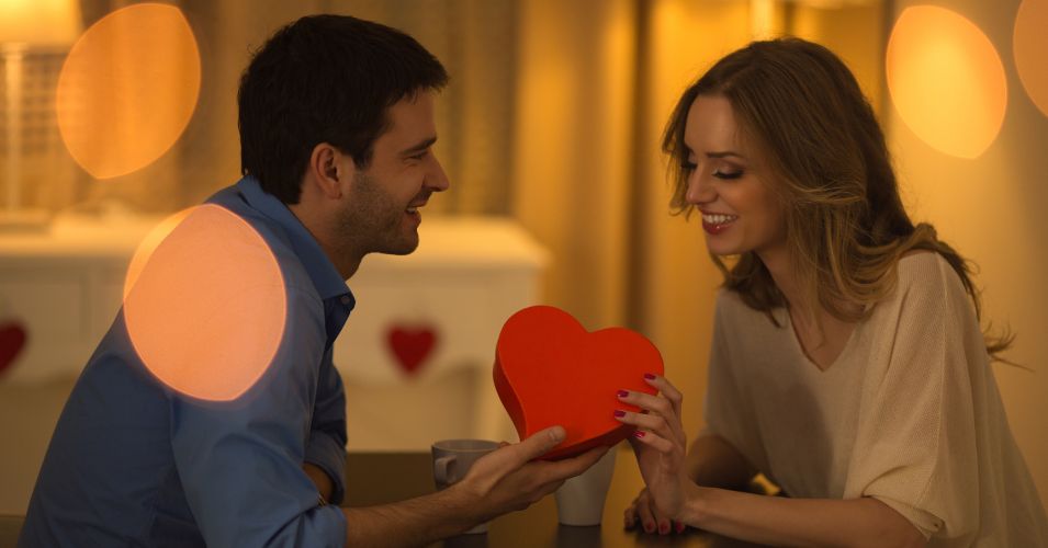 9 Important Things to Do When a Guy Confesses He Likes You