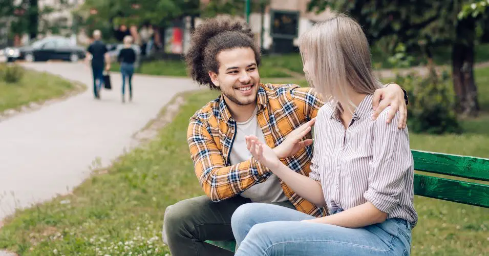 8 Signs He’s Only Interested in Your Looks